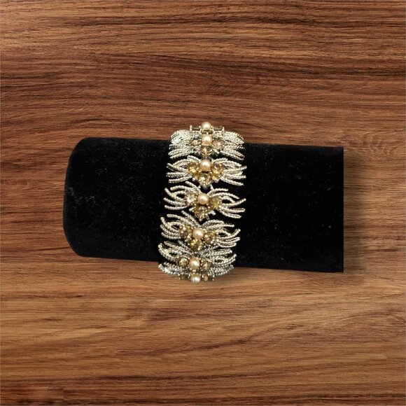 Vintage Coro Bracelet faux pearl Silver Tone 7" estate  1.25” Wide  bow - Picture 1 of 8